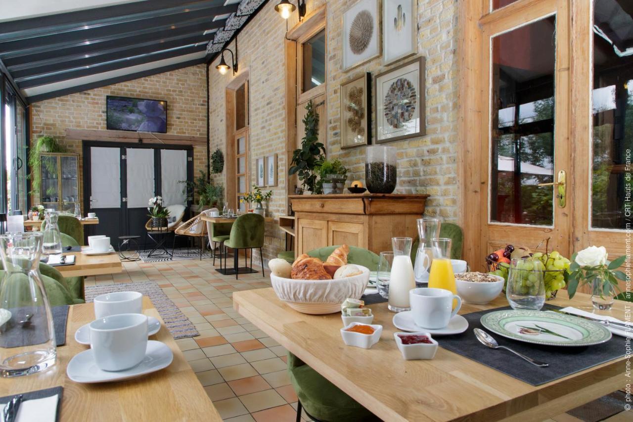 Les Berges Hotel Bourbourg Eksteriør billede