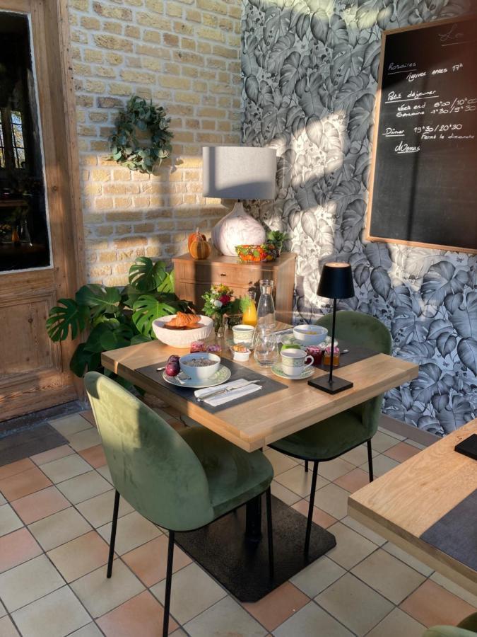 Les Berges Hotel Bourbourg Eksteriør billede