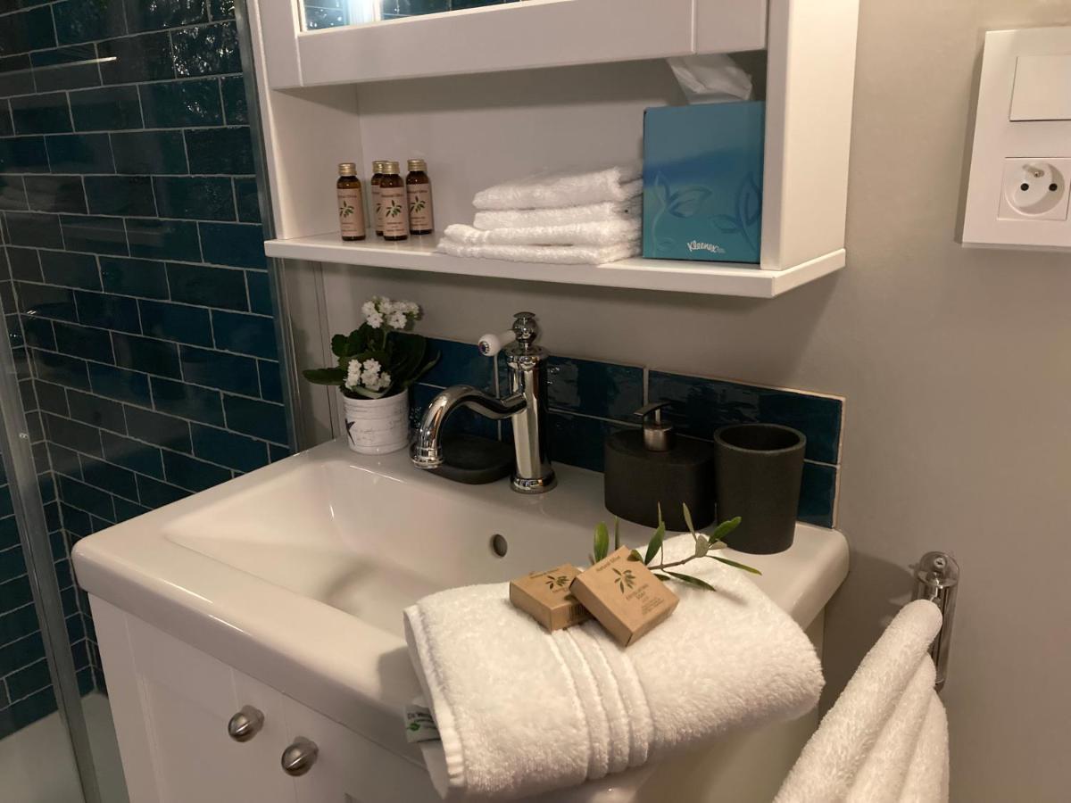 Les Berges Hotel Bourbourg Eksteriør billede